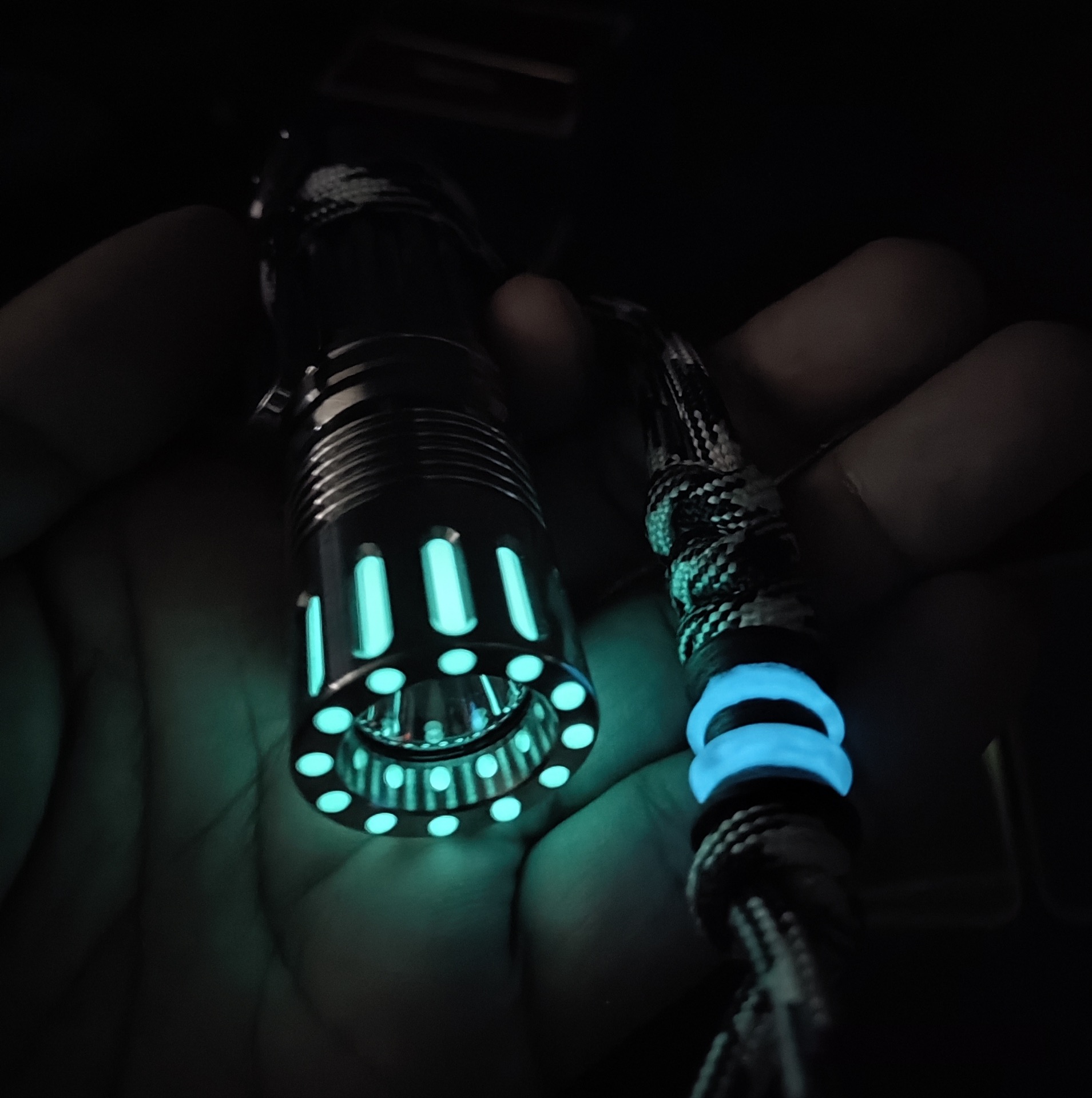 Tige lumineuse en résine haute - Tritium Gas Tube avis et prix