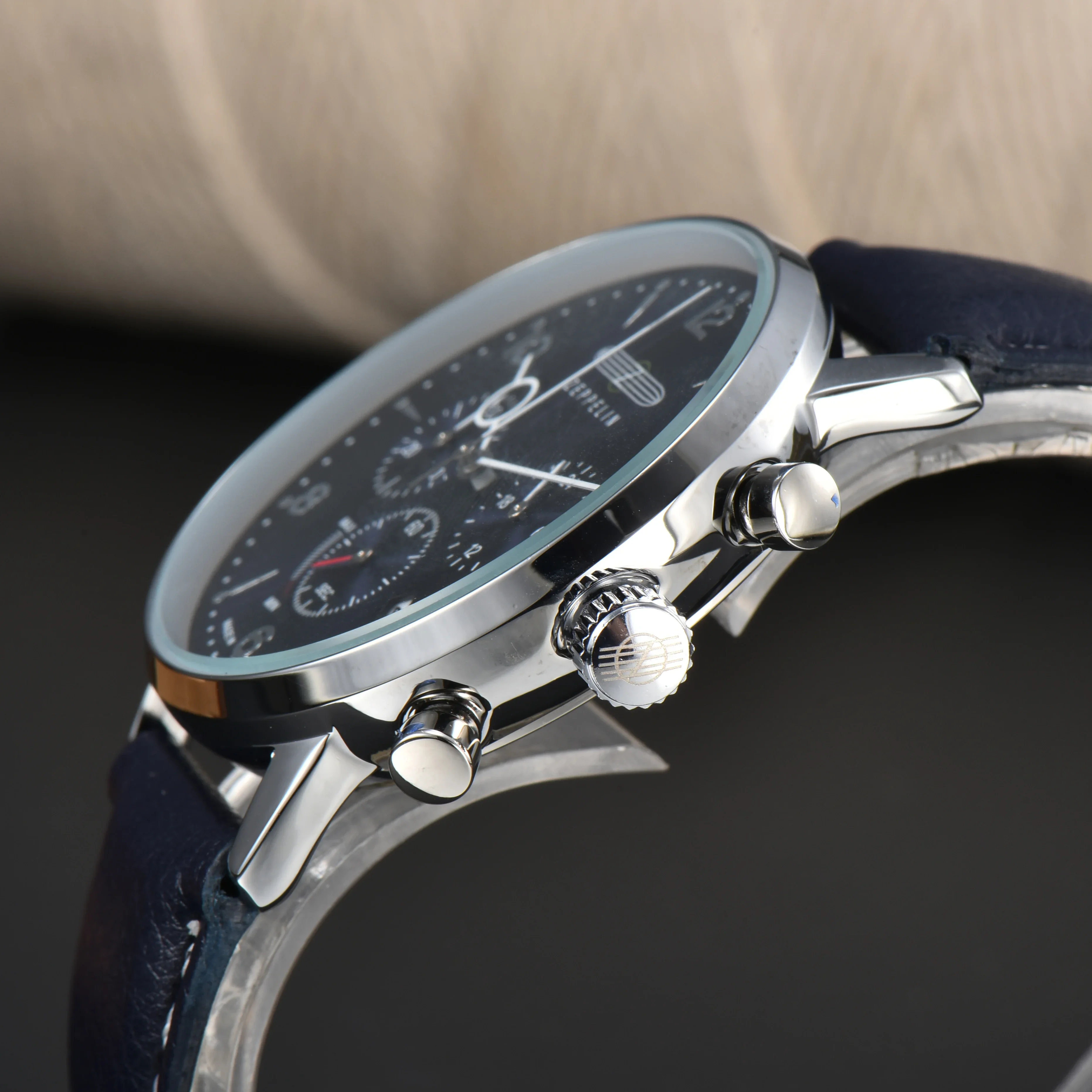 Montre en cuir haut de gamme d - Smartwatch Watches Digital avis et prix